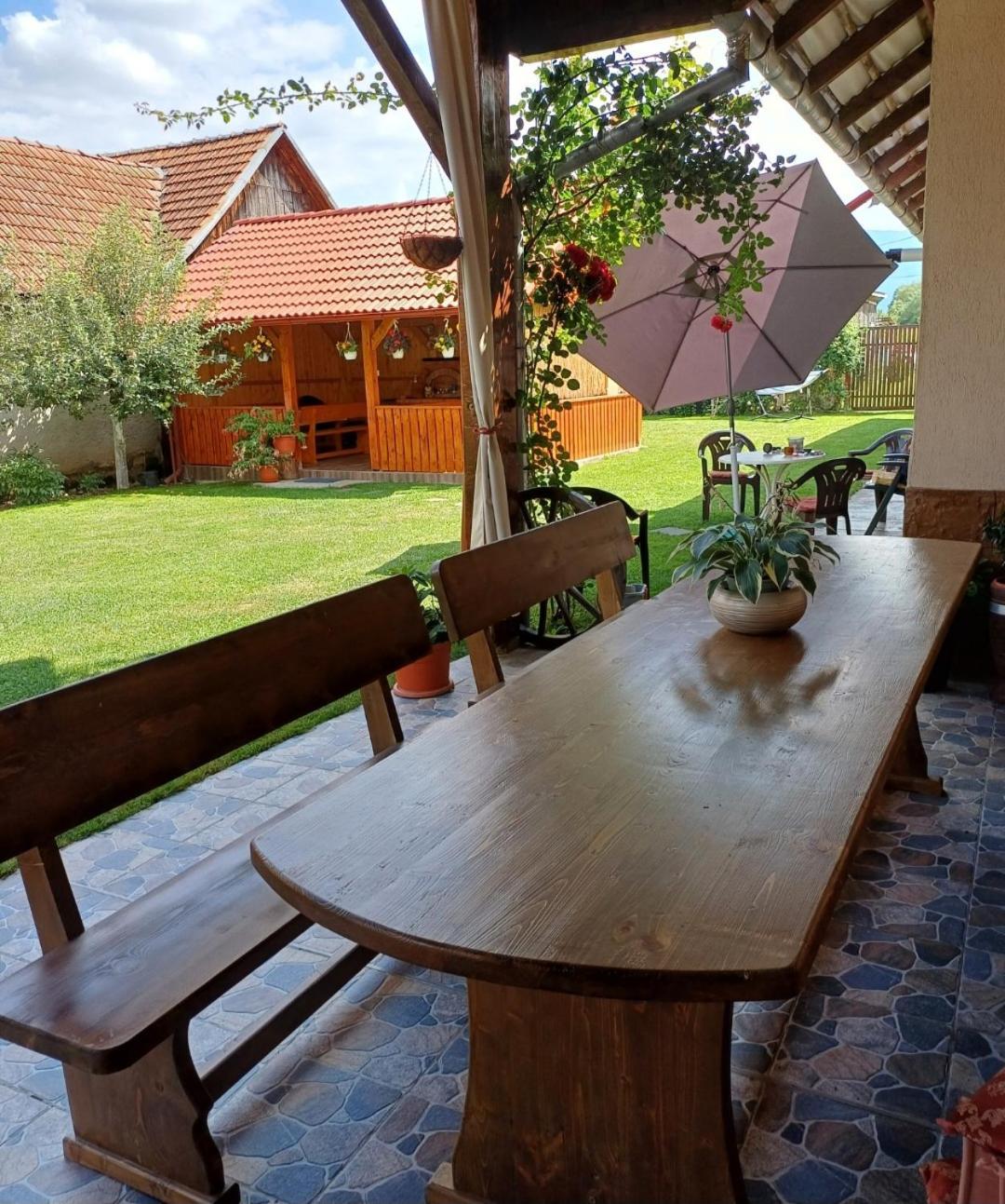 Gasthaus Casa Monica Dragus Zimmer foto